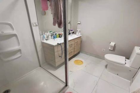 Photo of property in 117 Hobsonville Point Road, Hobsonville, Auckland, 0616