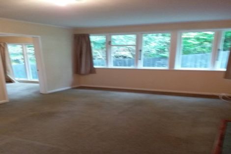 Photo of property in 1a Trojan Crescent, New Lynn, Auckland, 0600