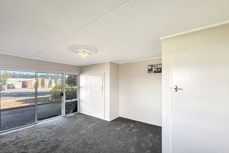 Photo of property in 71 Grange Street, Winton, 9720