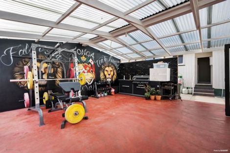 Photo of property in 30 James Street, Mangere East, Auckland, 2024