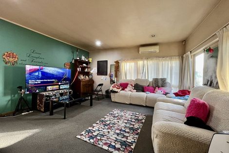 Photo of property in 1/9 Dana Place, Somerville, Auckland, 2014
