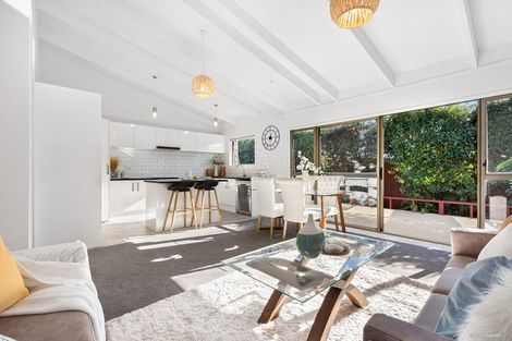 Photo of property in 7/35 Swanson Road, Henderson, Auckland, 0610