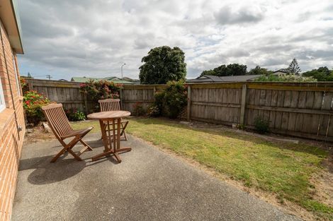 Photo of property in 5 Pohutukawa Grove, Titahi Bay, Porirua, 5022