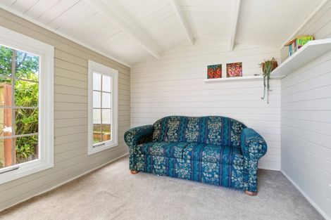 Photo of property in 17 Benares Street, Khandallah, Wellington, 6035