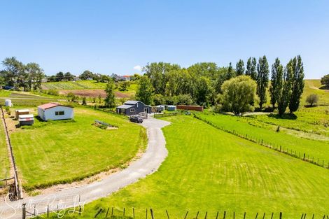 Photo of property in 35 Minnie Casey Rise, Matakohe, 0593