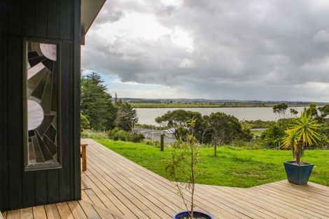 Photo of property in 26 Tokatoka Road, Ruawai, 0592