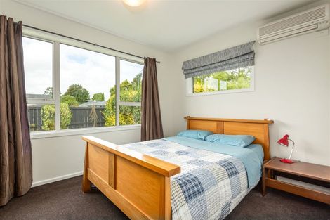 Photo of property in 63 Grahams Road, Burnside, Christchurch, 8041