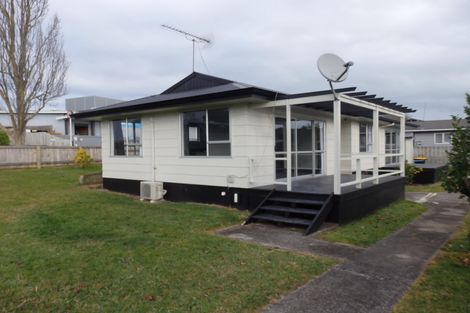 Photo of property in 10 Raleigh Street, Leamington, Cambridge, 3432