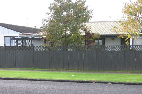 Photo of property in 1/40 York Road, Papatoetoe, Auckland, 2104