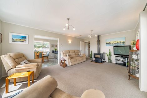 Photo of property in 6 Langwell Place, Papakowhai, Porirua, 5024