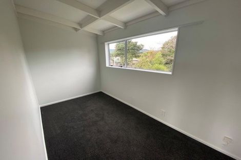 Photo of property in 16 Queens Road, Waikanae Beach, Waikanae, 5036