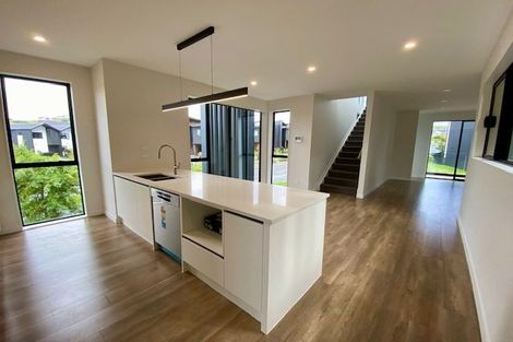 Photo of property in 2a Longshore Drive, Long Bay, Auckland, 0630