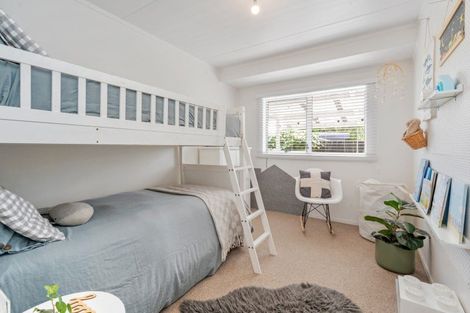 Photo of property in 16 Moki Place, Ruakaka, 0116