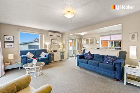 Photo of property in 105 Hagart-alexander Drive, Mosgiel, 9024