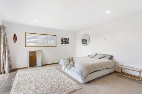 Photo of property in 132 Churchill Road, Rothesay Bay, Auckland, 0630