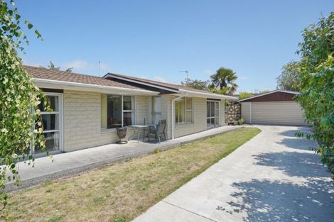 Photo of property in 4 De Ville Place, Burwood, Christchurch, 8061