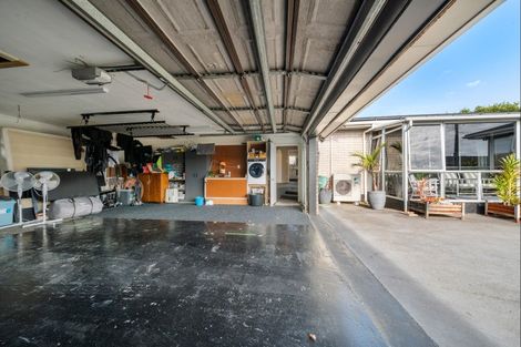 Photo of property in 33e Sanders Avenue, Westown, New Plymouth, 4310