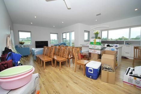 Photo of property in 4b Astrolabe Place, Gulf Harbour, Whangaparaoa, 0930