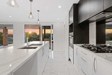 Photo of property in 18 Te Ara Aukati Terrace, Pokeno, 2471