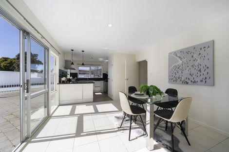 Photo of property in 3 Dennis Grove, Paraparaumu Beach, Paraparaumu, 5032