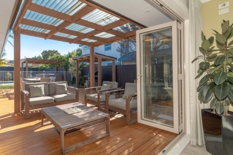 Photo of property in 19 Ridge Street, Otumoetai, Tauranga, 3110