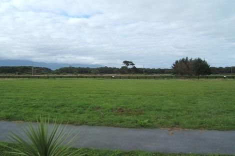 Photo of property in 7 Elley Drive, Carters Beach, Westport, 7825