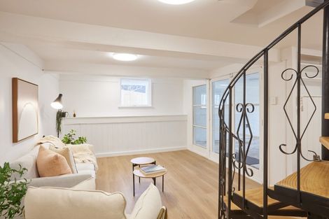 Photo of property in 1 Sussex Terrace, Riverhead, 0820