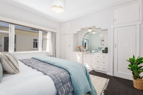 Photo of property in 23 Glamis Avenue, Strathmore Park, Wellington, 6022