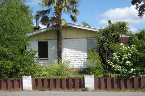 Photo of property in 14 Coates Place, Rangiora, 7400