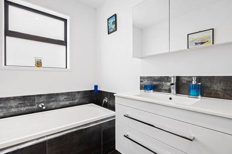 Photo of property in 48 Greenwich Street, Halswell, Christchurch, 8025