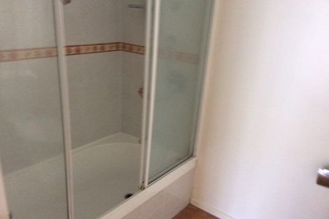 Photo of property in 3b Charlenne Close, Ranui, Auckland, 0612