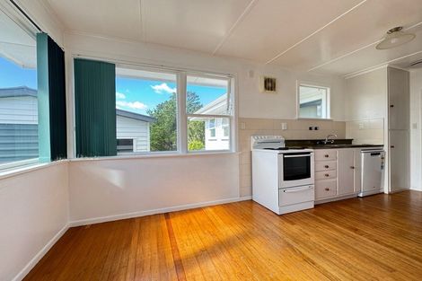 Photo of property in 20 Mark Avenue, Paparangi, Wellington, 6037