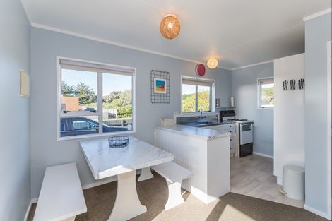 Photo of property in 21 Rua Avenue, Waitarere Beach, Levin, 5510