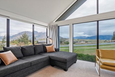 Photo of property in 35 Jacks Point Rise, Jacks Point, Queenstown, 9371