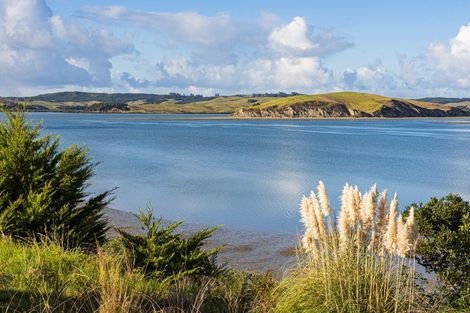 Photo of property in 164 Beatson Road, Whakapirau, 0583