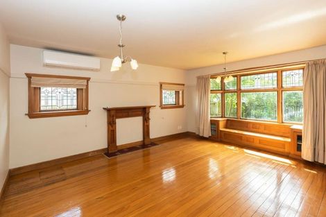 Photo of property in 19 Bartlett Street, Riccarton, Christchurch, 8011