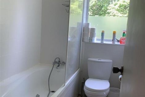 Photo of property in 23 Saint Ives Grove, Whalers Gate, New Plymouth, 4310