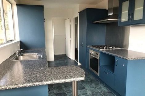 Photo of property in 20 Zingaro Place, Massey, Auckland, 0614