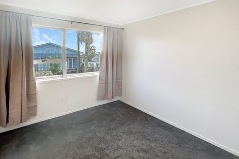Photo of property in 7a Clayburn Road, Glen Eden, Auckland, 0602