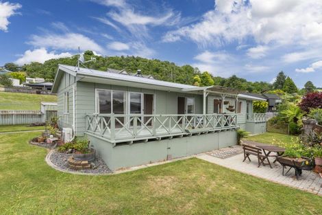 Photo of property in 19 Shera Street, Acacia Bay, Taupo, 3330