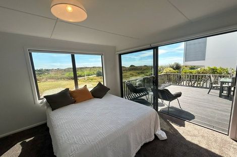 Photo of property in 1009 Papamoa Beach Road, Papamoa Beach, Papamoa, 3118