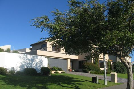 Photo of property in 59 Samwell Drive, Whitby, Porirua, 5024