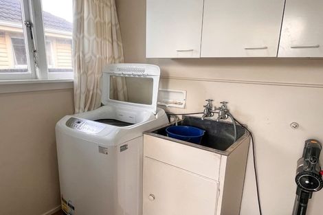 Photo of property in 61 Coopers Road, Dallington, Christchurch, 8061