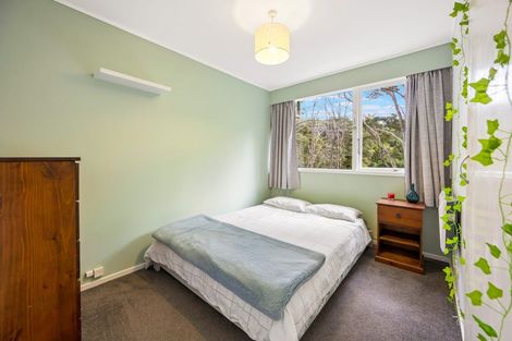 Photo of property in 7 Waima Crescent, Titirangi, Auckland, 0604