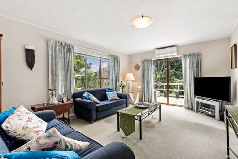 Photo of property in 34 Spinella Drive, Bayview, Auckland, 0629