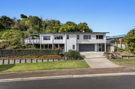 Photo of property in 18 The Fairway, Whakatane, 3120
