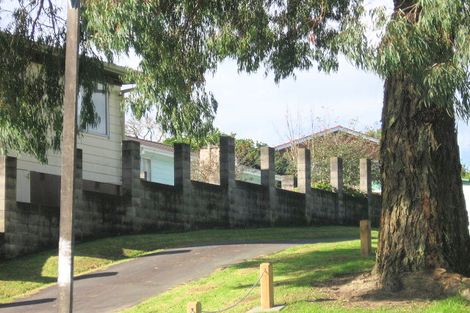 Photo of property in 34 Zita Maria Drive, Massey, Auckland, 0614