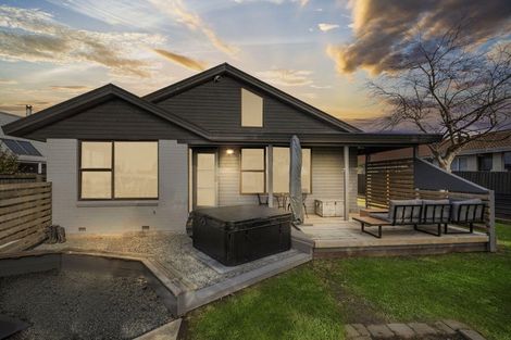 Photo of property in 15 Kalmia Place, Kaiapoi, 7630