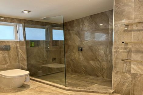 Photo of property in 122 Aeroview Drive, Beach Haven, Auckland, 0626