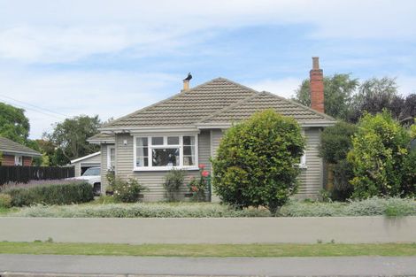 Photo of property in 190 Weston Road, St Albans, Christchurch, 8052